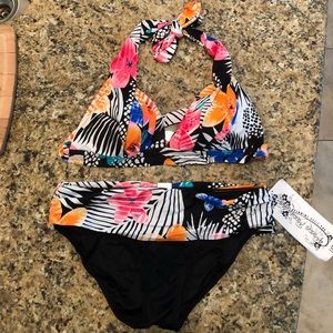 Pure Paradise two piece bathing suit!